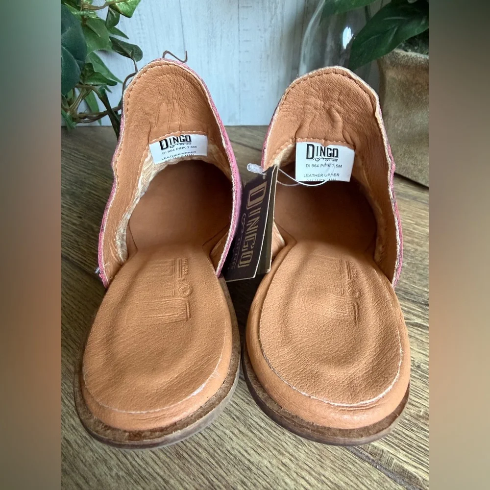 Dingo Women's Pink Leather Wildflower Embroidered Snip Toe Mule Size 7.5 - NWT - Picture 6 of 10